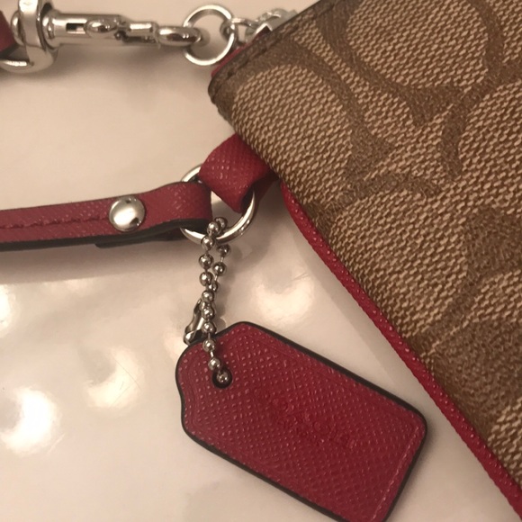 Authentic Coach wristlet - Picture 3 of 4